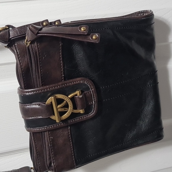 Tignanello 100% Genuine Leather Crossbody Purse - Picture 2 of 16